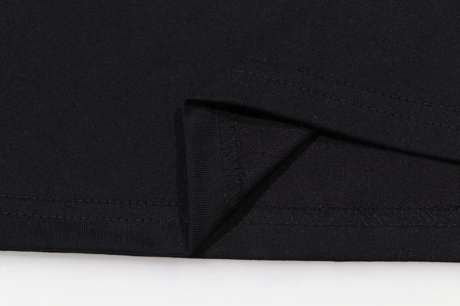 Arc’teryx ARC 23SS T 60 ， g 。 Breathable， ， ， 。 logo ， 。 ， 。 ， ， ， ， 。 Size:XS-L